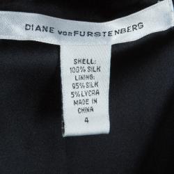 Pre Owned Diane Von Furstenberg Monochrome Floral Print Myrte Wrap Dress  S