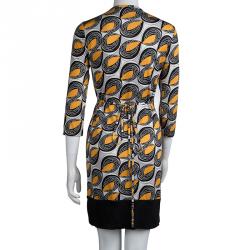 Pre Owned Diane von Furstenberg Abstract Printed Silk Naoki Wrap Dress M
