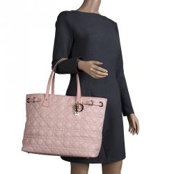 Pre Owned حقيبة يد ديور بانيرا شوبر متوسطة كانفا س مقوى وردية