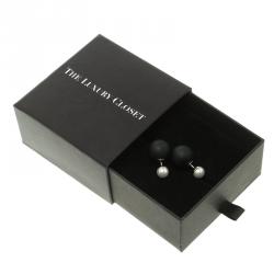 Pre Owned أقراط ديور تريباليز فضية اللون لؤلؤ صناعي سوداء