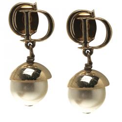 Pre Owned Dior Mise en Dior Faux Pearl Gold Tone Drop Earrings