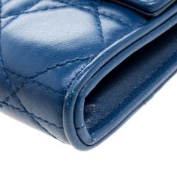 مملوكة مسبقًا Dior Blue Cannage Leather Wallet on Chain