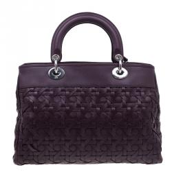 مملوكة مسبقًا حقيبة ديور أفينو جلد أرجواني مغزول بيد علوية