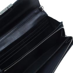 مملوكة مسبقًا Dior Black Patent Leather Cannage Quilted New Lock Wallet