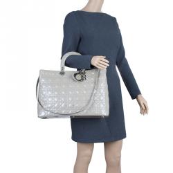 مملوكة مسبقًا Dior Grey Patent Leather Extra Large Lady Dior Tote