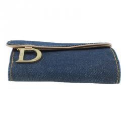 مملوكة مسبقًا Dior Blue Denim Logo Charm Wallet