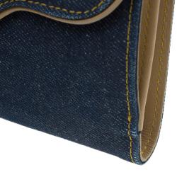 مملوكة مسبقًا Dior Blue Denim Logo Charm Wallet