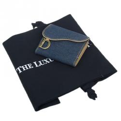 مملوكة مسبقًا Dior Blue Denim Logo Charm Wallet