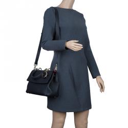 مملوكة مسبقًا Dior Black Leather Medium Be Dior Shoulder Bag