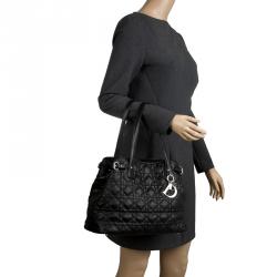 Pre Owned حقيبة يد ديور بينيرا شوبر متوسطة كانفاس مقوى سوداء