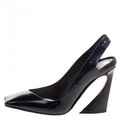 مملوكة مسبقًا صندل ديور جلد أزرق لامع مقدمة مربعة كعب مفتوح مقاس 36