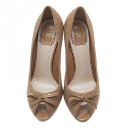 مملوكة مسبقًا حذاء ديور جلد كاناج بيج مقدمة مفتوحة وفيونكة مقاس 40