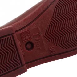 مملوكة مسبقًا Dior Red Patent Trim Rubber Logo Rainboots Size 38 