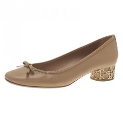 Pre Owned حذاء ديور باليرينا بكعب جلد بيج كاناج مقاس 39.5