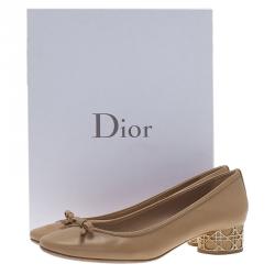 Pre Owned حذاء ديور باليرينا بكعب جلد بيج كاناج مقاس 39.5