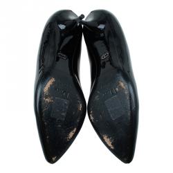 مملوكة مسبقًا Dior Black Patent Kitten Heel Cherie Pumps Size 39.5