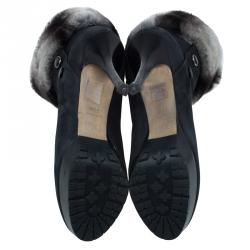 مملوكة مسبقًا Dior Black Nubuck and Fur Ankle Boots Size 38.5