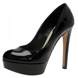 مملوكة مسبقًا حذاء كعب عالي ديور نعل سميك ومقدمة مفتوحة جلد لامع أسود مقاس 36