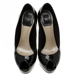 مملوكة مسبقًا حذاء كعب عالي ديور نعل سميك ومقدمة مفتوحة جلد لامع أسود مقاس 36