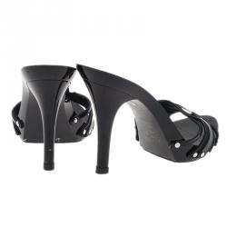 Pre Owned Dior Black Patent Slides Size 40