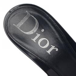 Pre Owned Dior Black Patent Slides Size 40