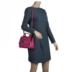 Pre Owned حقيبة يد دولتشي أند غابانا منيكا صغيرة جلد نقش سحلية وردية