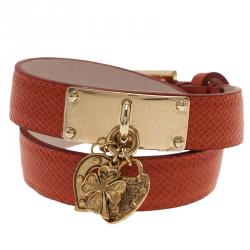 Pre Owned إسورة دولتشي أند غابانا دلايات "جود لاك" جلد برتقالي M