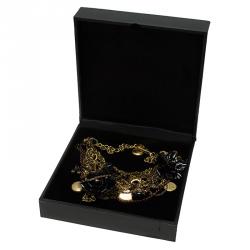 مملوكة مسبقًا قلادة دولتشي أند غابانا وردات و عملات متدلية