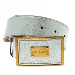 مملوكة مسبقًا حزام دولتشي أند غابانا حلية بشعار الماركة وجلد فضي 90 سم