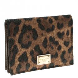 مملوكة مسبقًا Dolce and Gabbana Brown Leopard Print Leather Flap Card Holder