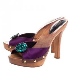 Pre Owned Dolce and Gabbana Purple Satin Crystal Embellished Brooch Wooden Slides Size 40