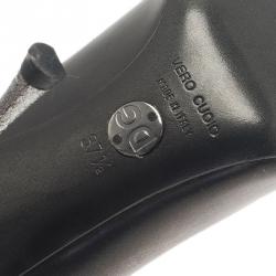 Pre Owned حذاء دولتشي أند غابانا جلد رمادي ميتالك مقدمة مدببة مقاس 37.5