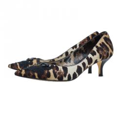 Pre Owned حذاء دولتشي أند غابانا بنقشة الفهد مقدمة مدببة مقاس 37.5