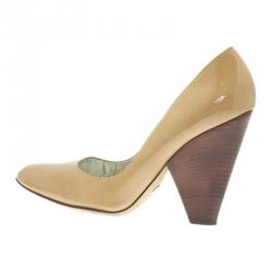 Pre Owned Dolce and Gabbana Beige Patent Cone Heel Pumps Size 38