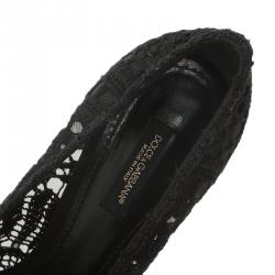 Pre Owned حذاء كعب عالي دولتشي أند غابانا وردة سوداء مزينة بمقدمة مفتوحة مقاس 37.5