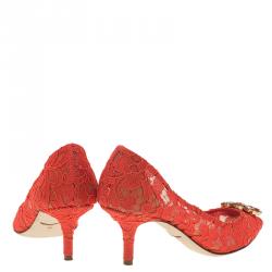 Pre Owned Dolce and Gabbana Coral Taormina Lace Crystal Embellished Pumps Size 38.5