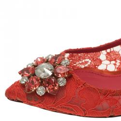 Pre Owned Dolce and Gabbana Coral Taormina Lace Crystal Embellished Pumps Size 38.5