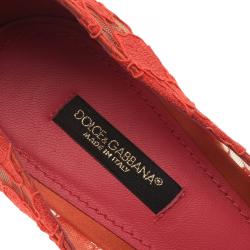 Pre Owned Dolce and Gabbana Coral Taormina Lace Crystal Embellished Pumps Size 38.5