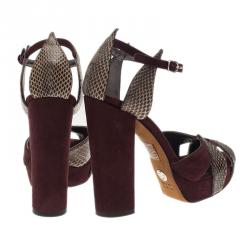 Pre Owned صندل دولتشي أند غابانا جلد سويدي أحمر داكن و جلد ذهبي مقاس 37.5