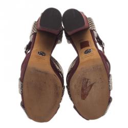 Pre Owned صندل دولتشي أند غابانا جلد سويدي أحمر داكن و جلد ذهبي مقاس 37.5