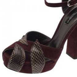 Pre Owned صندل دولتشي أند غابانا جلد سويدي أحمر داكن و جلد ذهبي مقاس 37.5