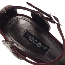 Pre Owned صندل دولتشي أند غابانا جلد سويدي أحمر داكن و جلد ذهبي مقاس 37.5