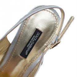 مملوكة مسبقًا Dolce and Gabbana Silver Pyhton and Leather Pointed Toe Slingback Sandals Size 36.5