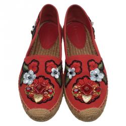 Pre Owned حذاء إسبادريل دولتشي آند غابانا كانفاس أحمر مزين بالورود ومزخرف بالجواهر مقاس 40