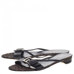 Pre Owned Fendi Black Leather Buckle Flat Slides Size 39