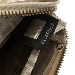 Pre Owned Fendi White/Beige Zucchino Spalmati Zip Around Wallet