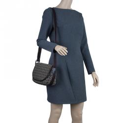 مملوكة مسبقًا حقيبة فندي بني زوكينو كروس