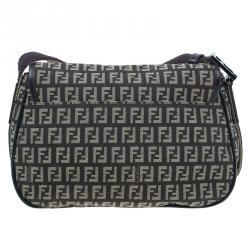 مملوكة مسبقًا حقيبة فندي بني زوكينو كروس