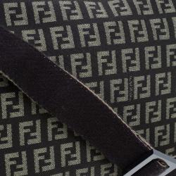 مملوكة مسبقًا حقيبة فندي بني زوكينو كروس