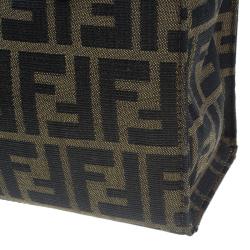 مملوكة مسبقًا Fendi Brown Zucca Small Shoulder Bag